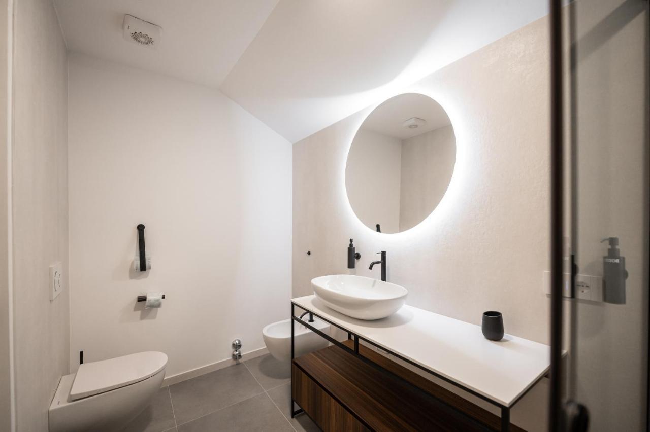 Guesthouse Diwine Merano Exteriér fotografie Bathroom