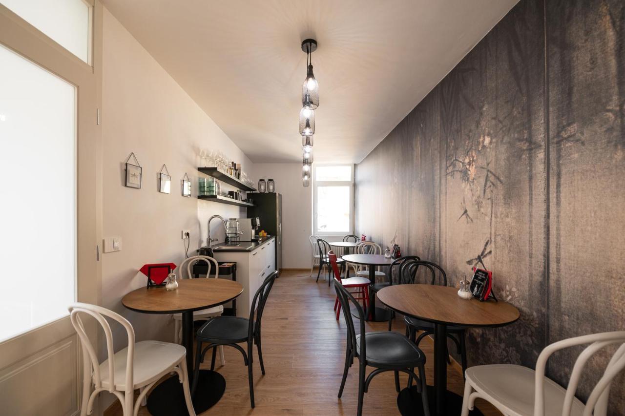 Guesthouse Diwine Merano Exteriér fotografie The kitchen and dining room