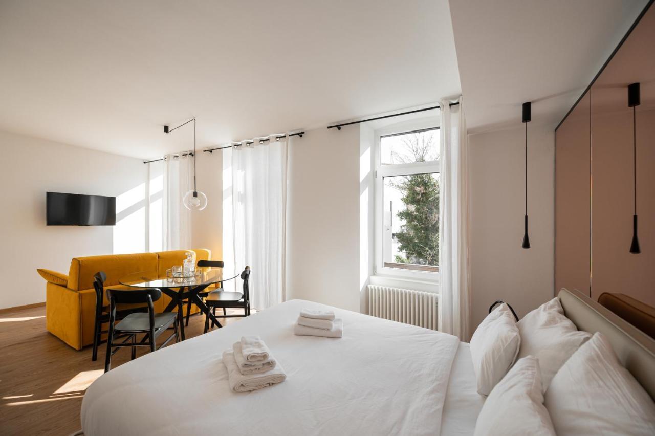 Guesthouse Diwine Merano Exteriér fotografie A room at the Hotel