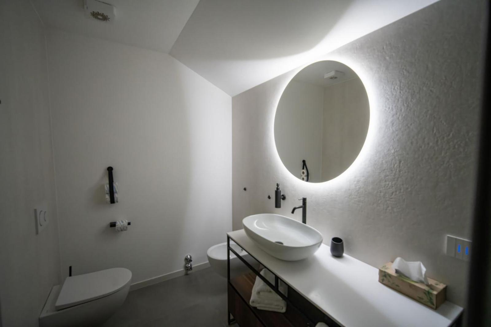 Guesthouse Diwine Merano Exteriér fotografie Bathroom